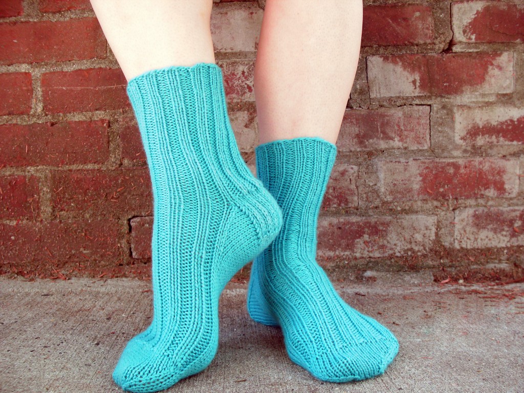 Aqua cuff-down socks
