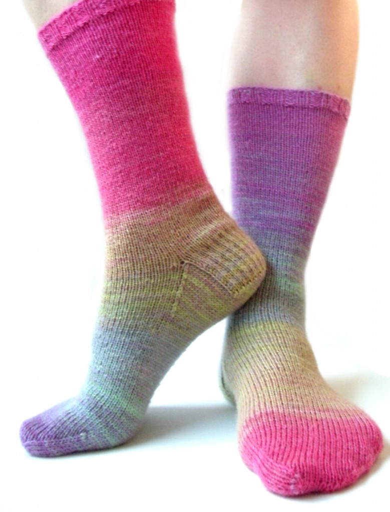 Lookie! I finished knitting rainbow socks! | FreshStitches