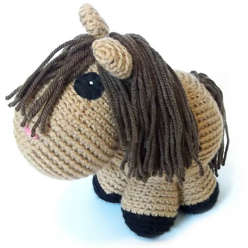 amigurumi crochet horse
