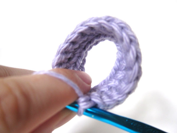 crocheting two rounds together
