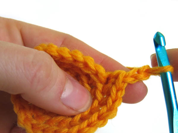 How to crochet a picot stitch