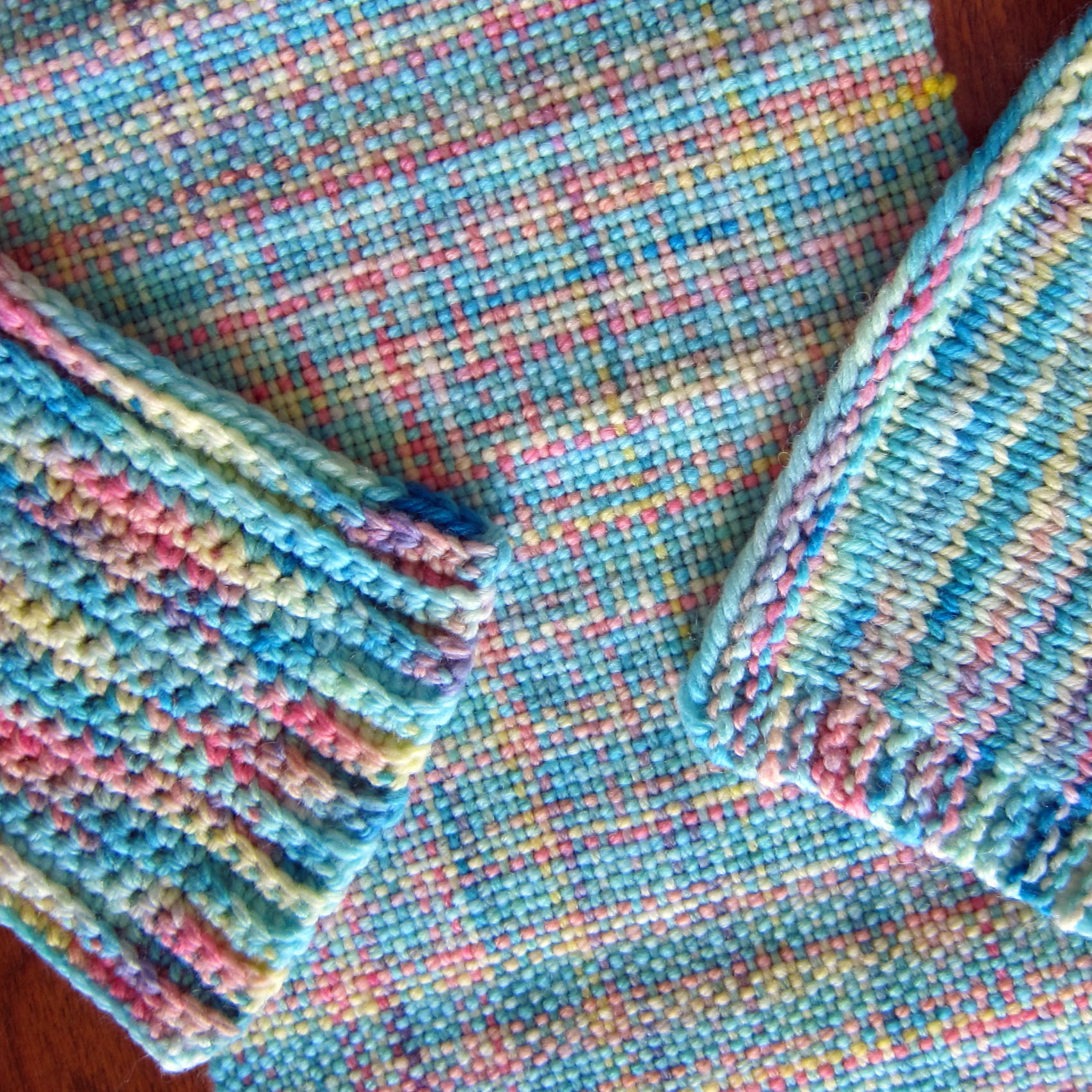 Variegated Yarns: swatches in knitting, crocheting and weaving